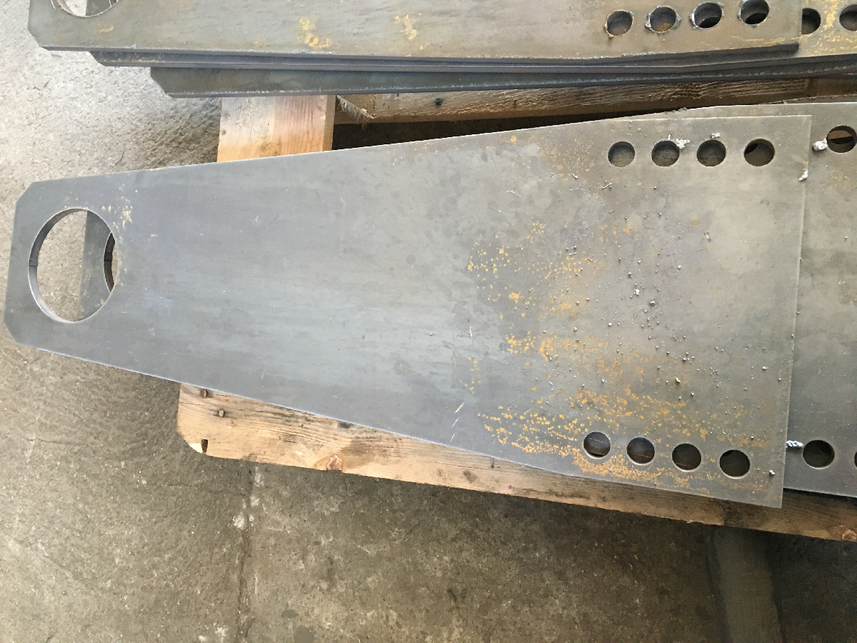 CNC cięcie plazmą, Gięcie prasą krawędziową 125...