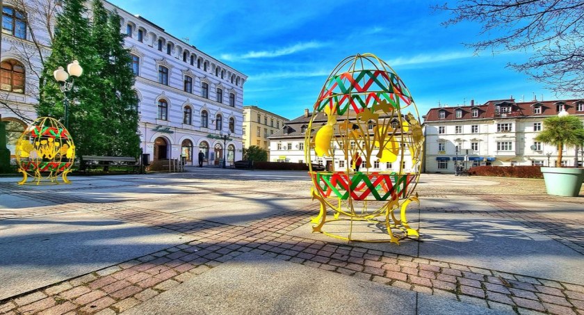 Facebook grupa Jelenia Góra Podaj Dalej/Jerzy Myrna
