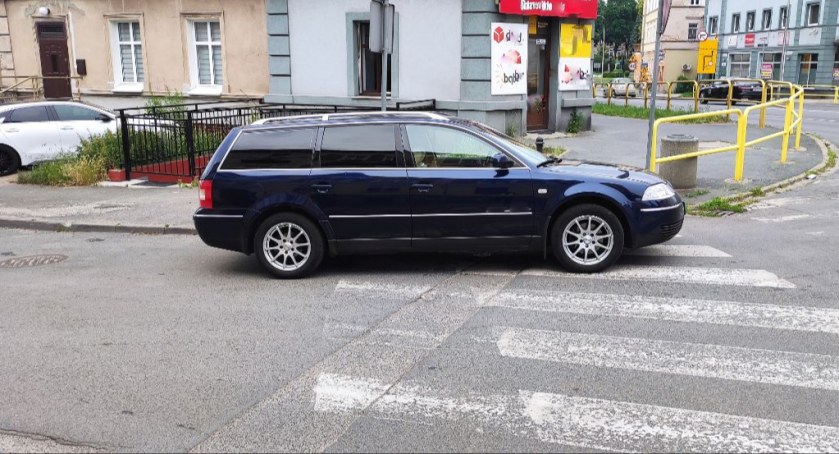 strazmiejska.jeleniagora.pl