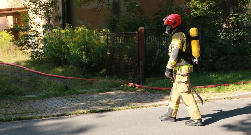 zdjęcie : akcja gaśnicza w Sobieszowie