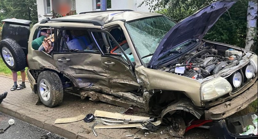 zdjęcie : wypadek w Kaczorowie