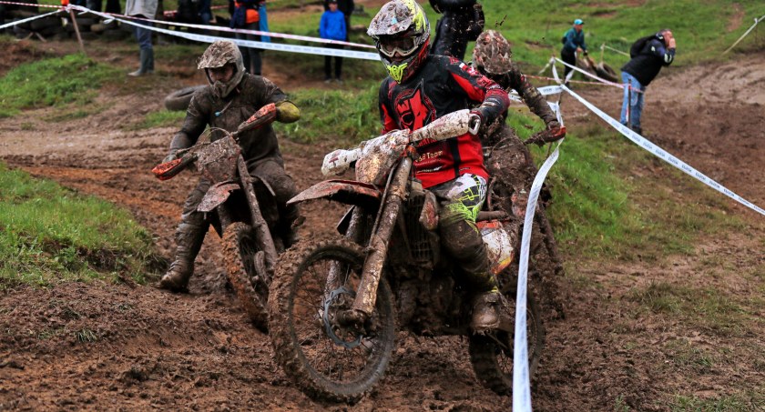 Zdjęcie - zawody motocrossowe