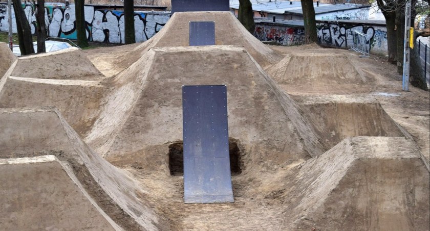 zdjęcie poglądowe, dirtpark w Strzegomiu