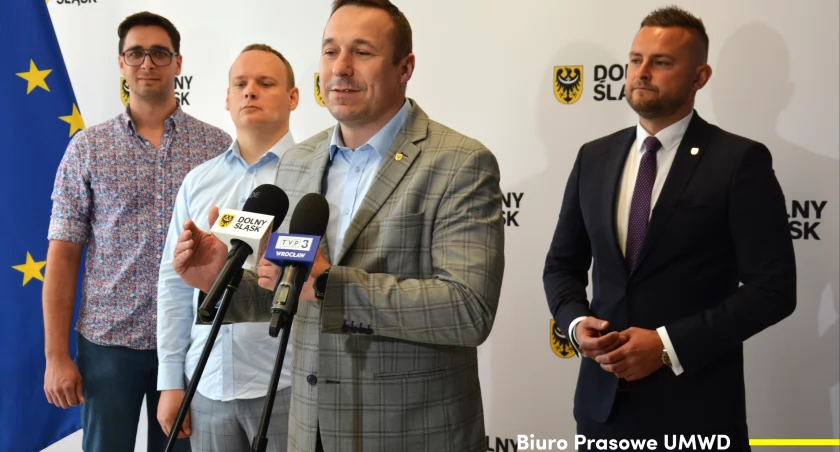 materiał partnera