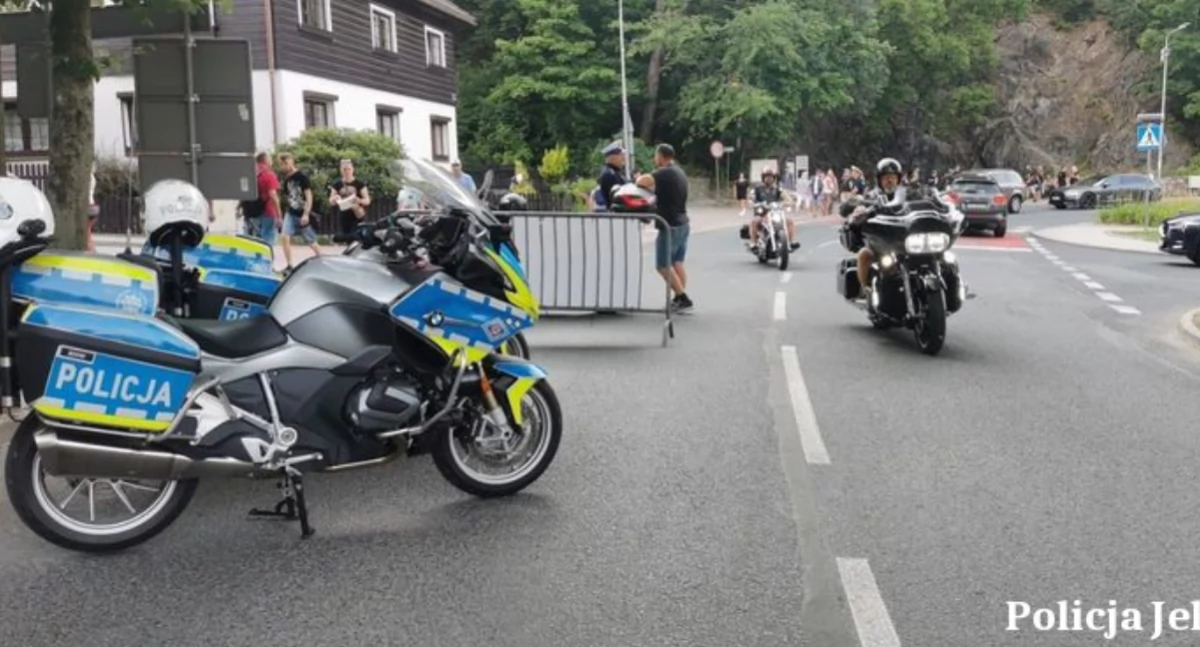 Wydarzenia, Polish Prawdziwe motocyklowe święto Karpaczu - zdjęcie, fotografia