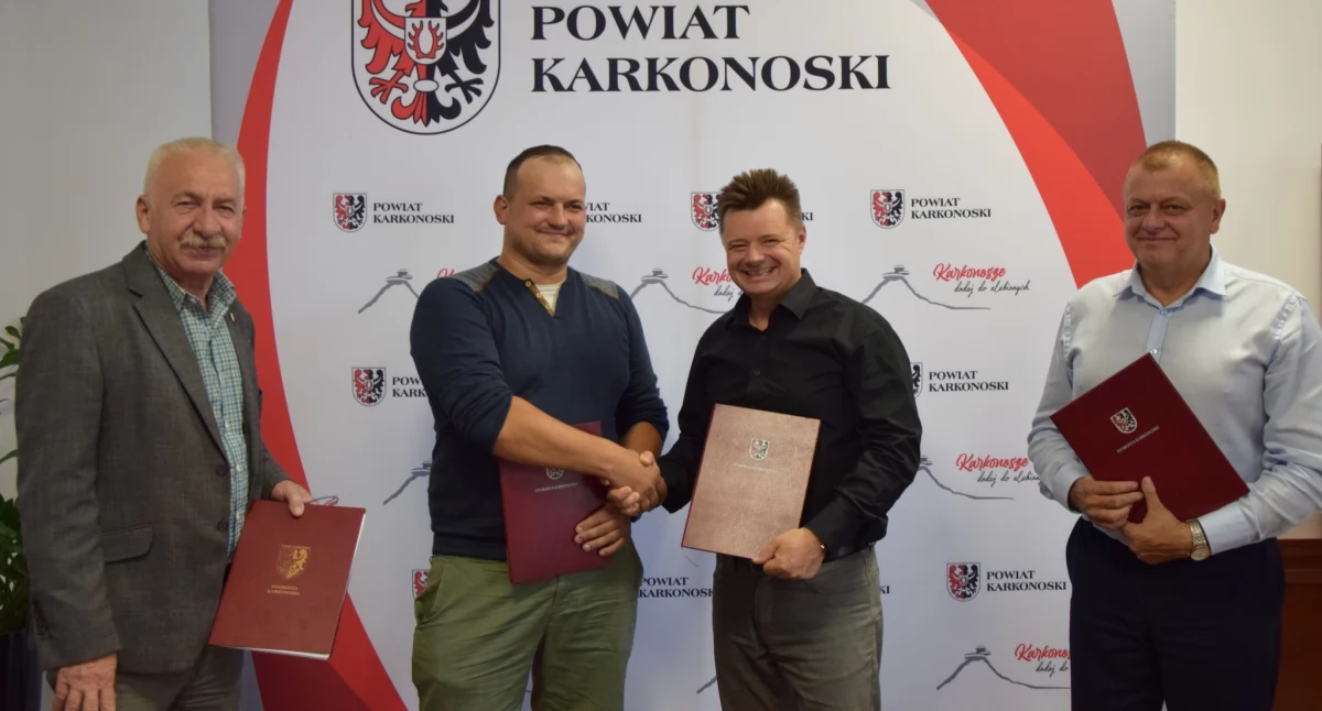 Inwestycje, życie Zameczku - zdjęcie, fotografia