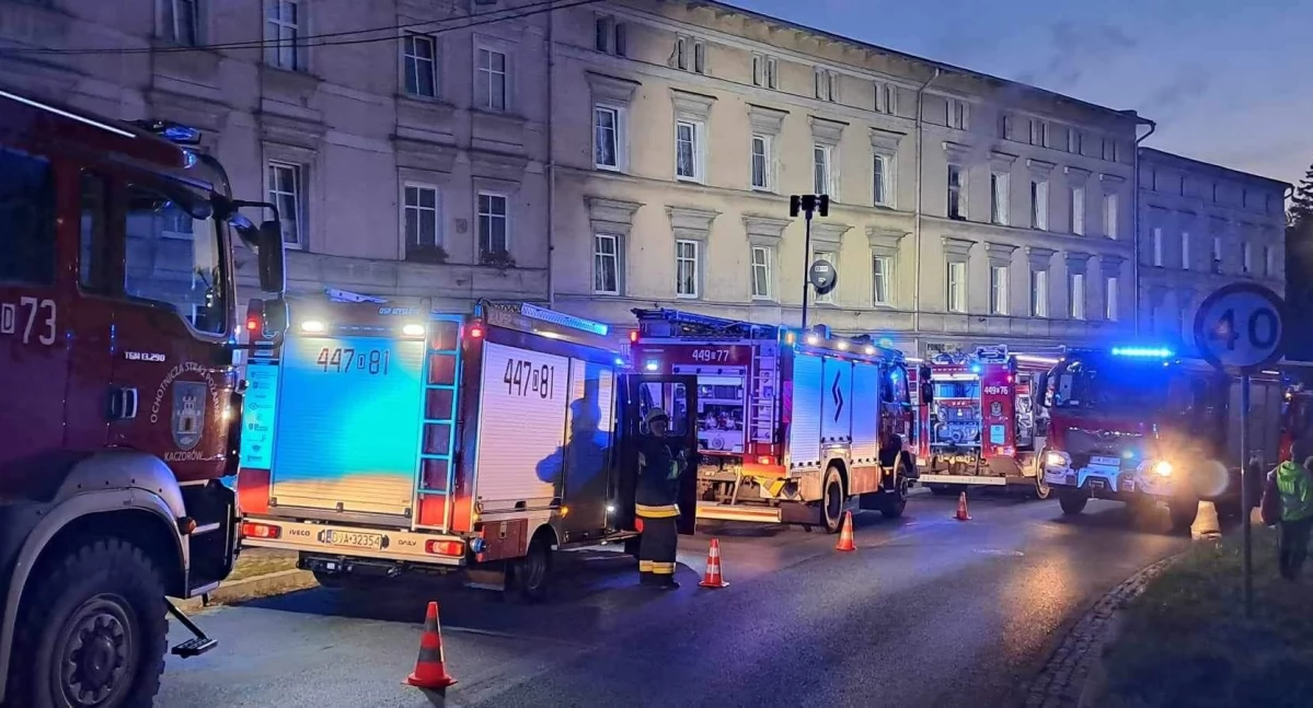 Pożary, osoby zginęły płomieniach Pożar mieszkania Bolkowie - zdjęcie, fotografia