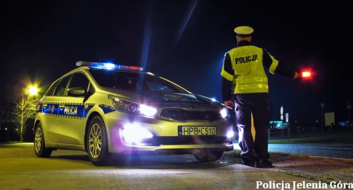 Komunikaty policji, Nielegalne wyścigi Jeleniej Górze Komunikat policji - zdjęcie, fotografia