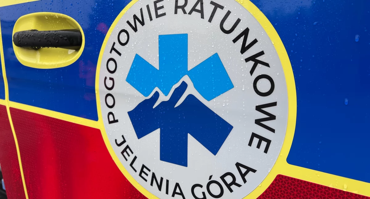 Interwencje, Dwóch nastolatków spadło drugiego piętra Interwencja ulicy Krakowskiej - zdjęcie, fotografia