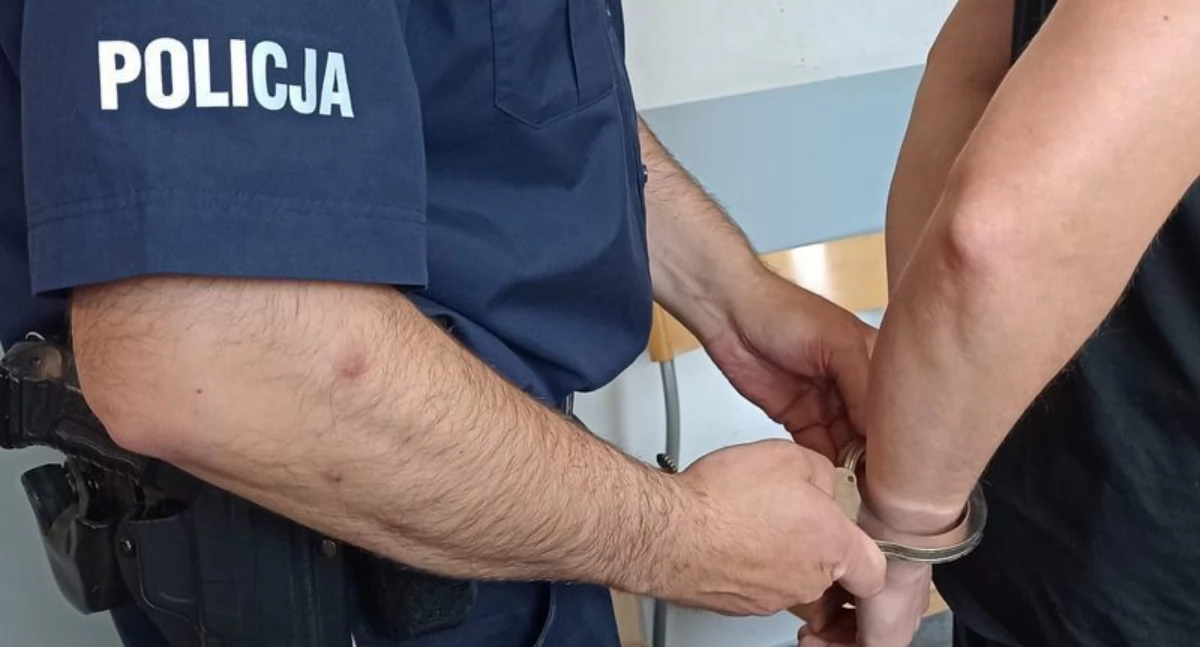 Komunikaty policji, Poszukiwany odbycia mężczyzna dopuścił uszkodzenia mienia - zdjęcie, fotografia