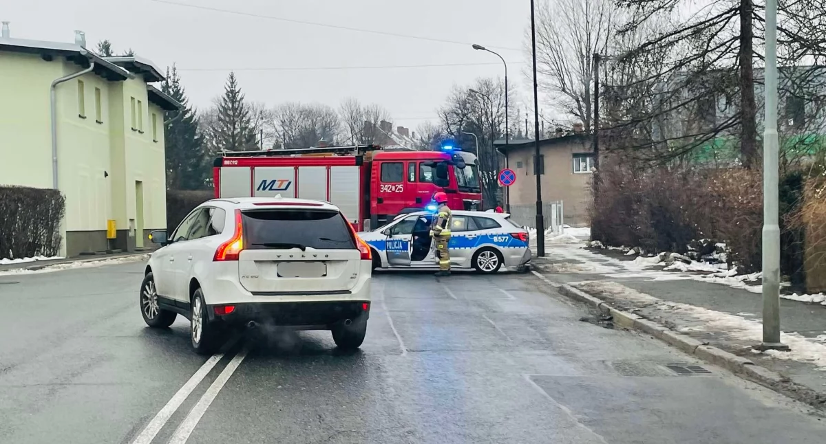 Z ostatniej chwili, Zamknięta ulica Podchorążych Doszło awarii sieci gazowej - zdjęcie, fotografia