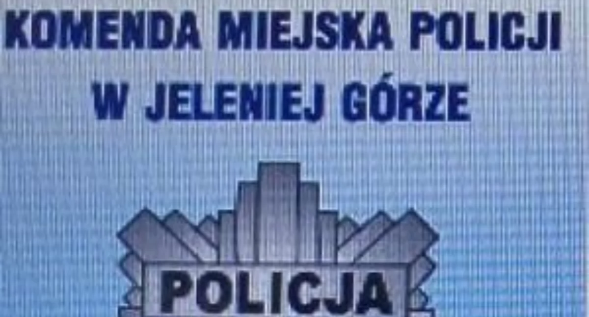 Komunikaty policji, Kobieta wynajęła domek który istniał - zdjęcie, fotografia