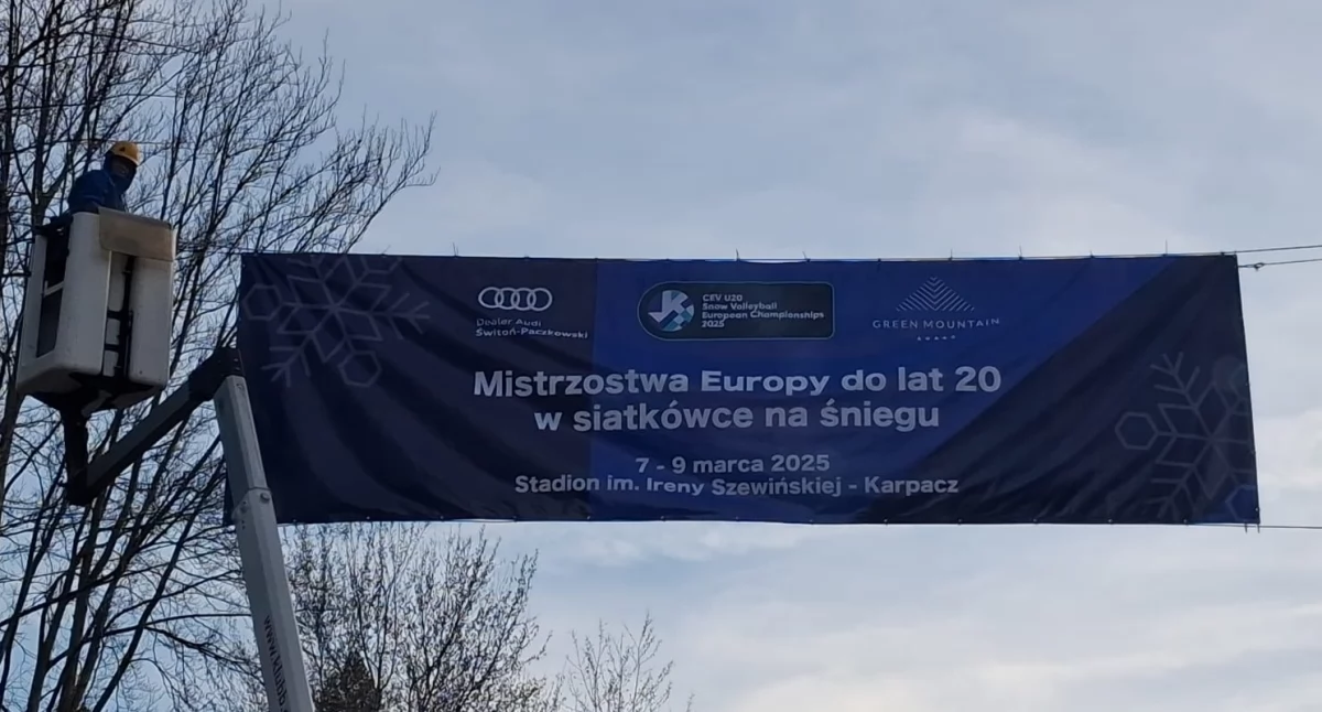 Wydarzenia, Karpacz Drużyny powalczą Mistrzostwo Europy siatkówce śniegu - zdjęcie, fotografia