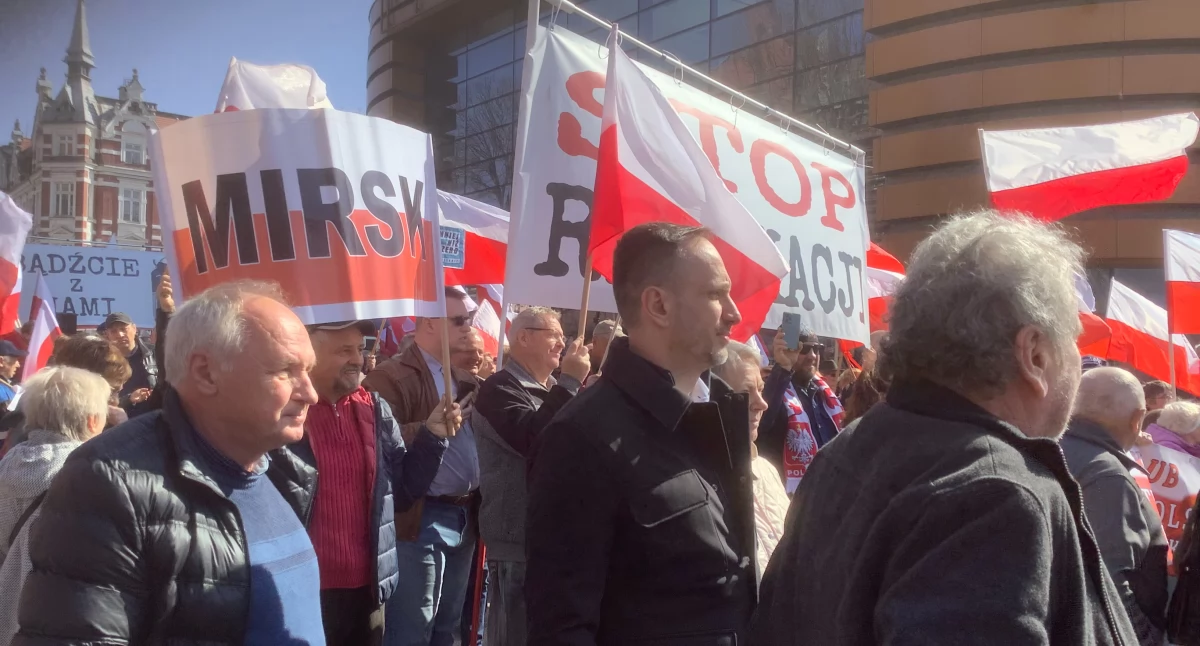 Bezpieczeństwo, Zablokowali granicę ramach manifestacji nielegalnych imigrantów - zdjęcie, fotografia
