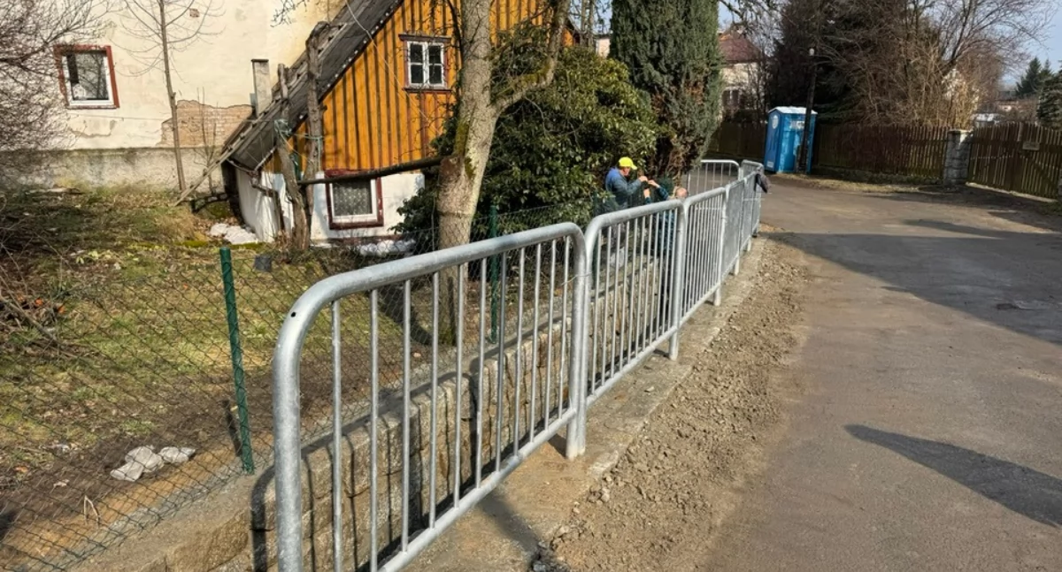 Inwestycje, Remont koryta potoku Piekielnik Piechowicach poprawa bezpieczeństwa powodziowego - zdjęcie, fotografia