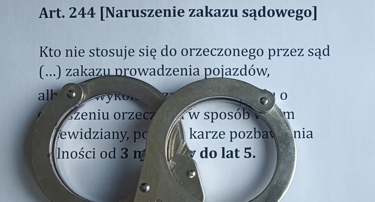 Kronika Kryminalna, Drogowy recydywista znów kierownicą szybko przypomniał zakazach - zdjęcie, fotografia