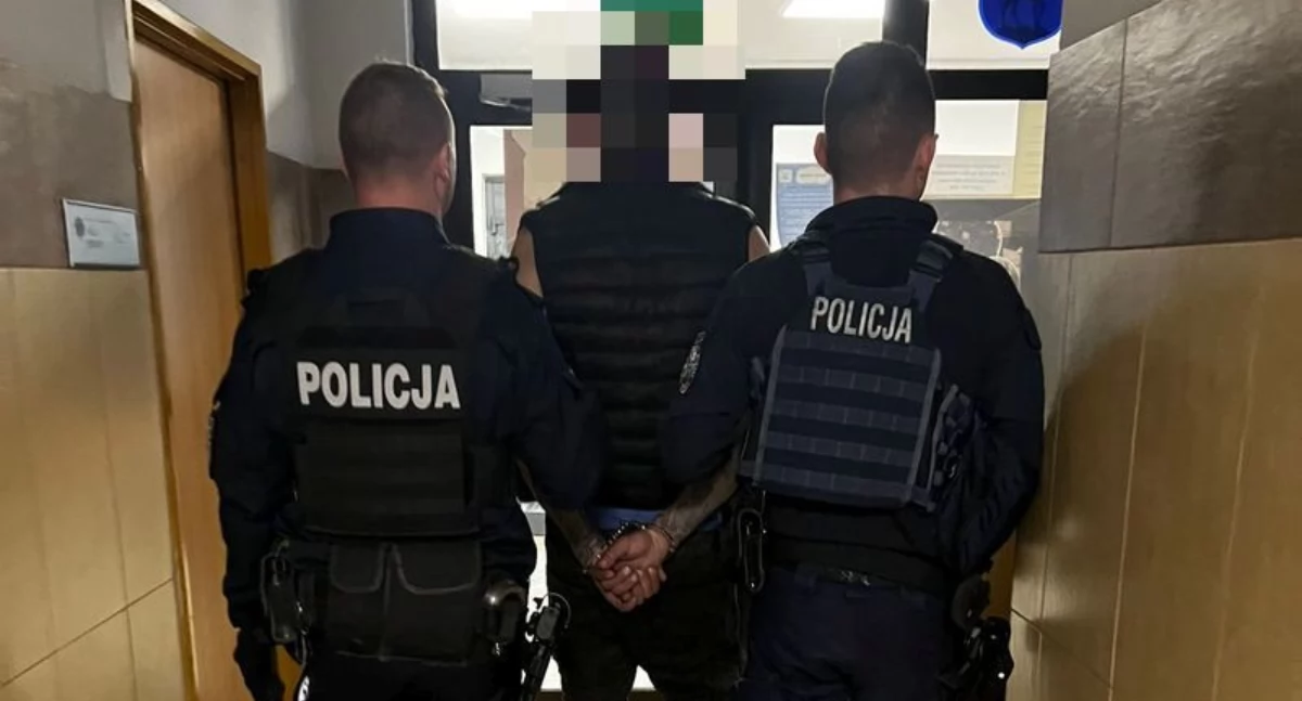 Komunikaty policji, chciał oddać łupu kradzieży trafił aresztu - zdjęcie, fotografia