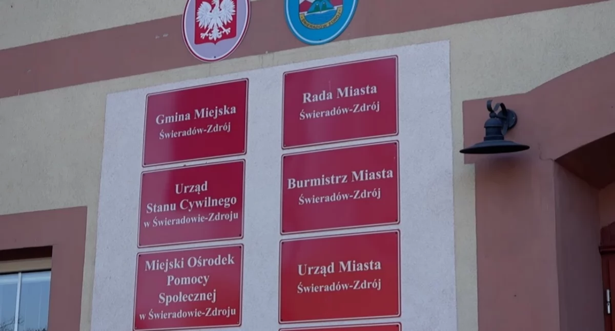 Samorząd, Referendum Świeradowie Zdroj burmistrz miasta będą ważyć czerwca - zdjęcie, fotografia