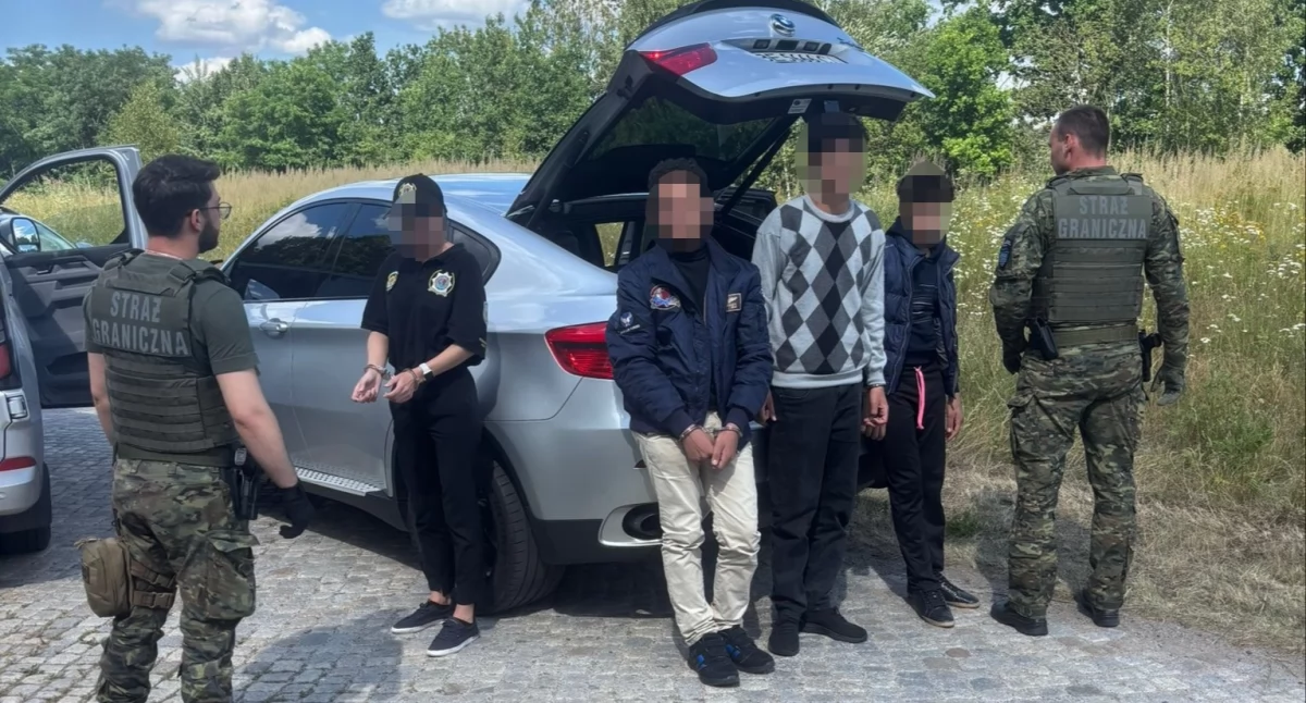 Interwencje, Udaremniony przemyt migrantów Litwy - zdjęcie, fotografia
