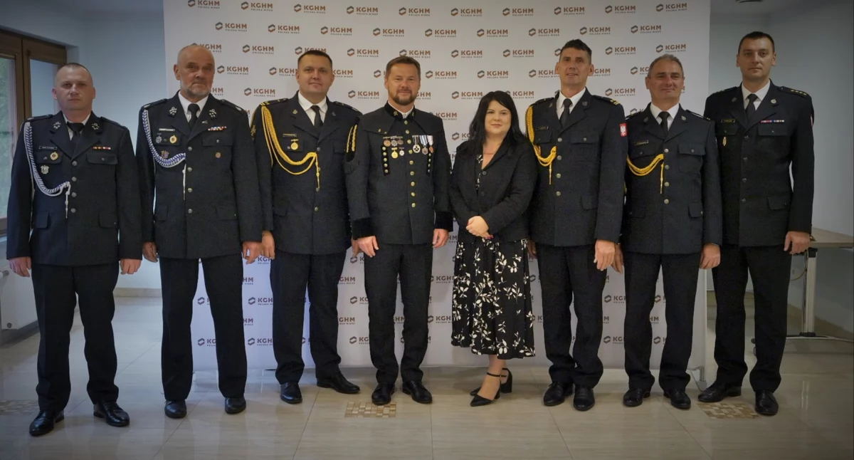 Ważne komunikaty, Jednostka Ratownictwa rzecz bezpieczeństwa mieszkańców powiatu głogowskiego - zdjęcie, fotografia