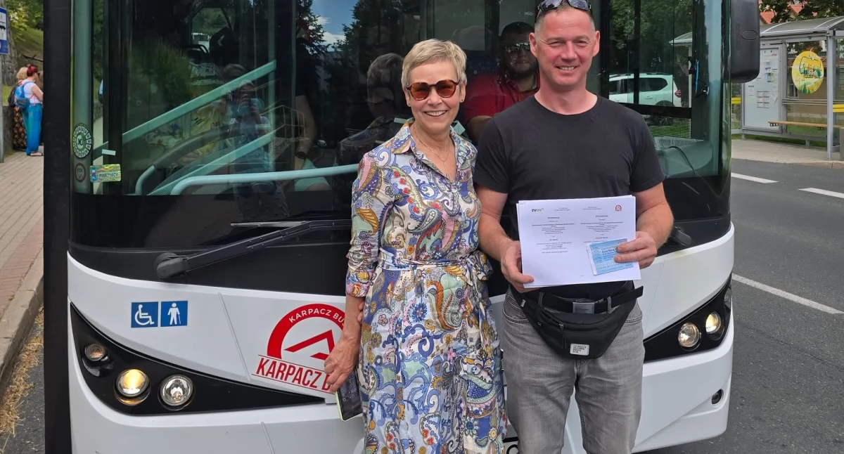 Komunikacja, KarpaczBus Euroregionie jeden bilet kraje - zdjęcie, fotografia