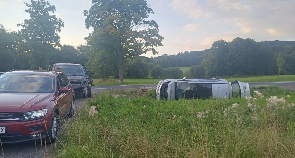 Wypadki drogowe, Radomierz Groźna kolizja krajowej „piątce” - zdjęcie, fotografia