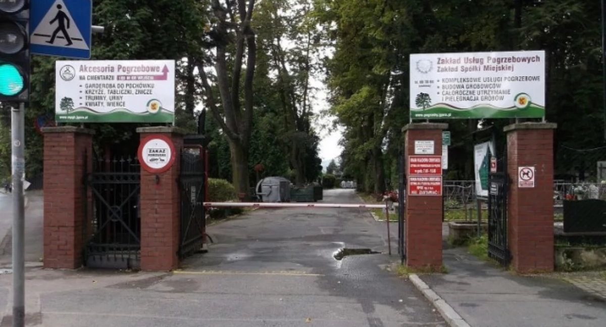 Kronika Kryminalna, Mężczyzna zatrzymany ograbianie grobów Jeleniej Górze - zdjęcie, fotografia
