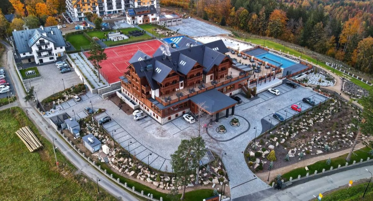 Inwestycje, Kolejny condohotel tarapatach Seidorf Mountain Resort restrukturyzacji - zdjęcie, fotografia