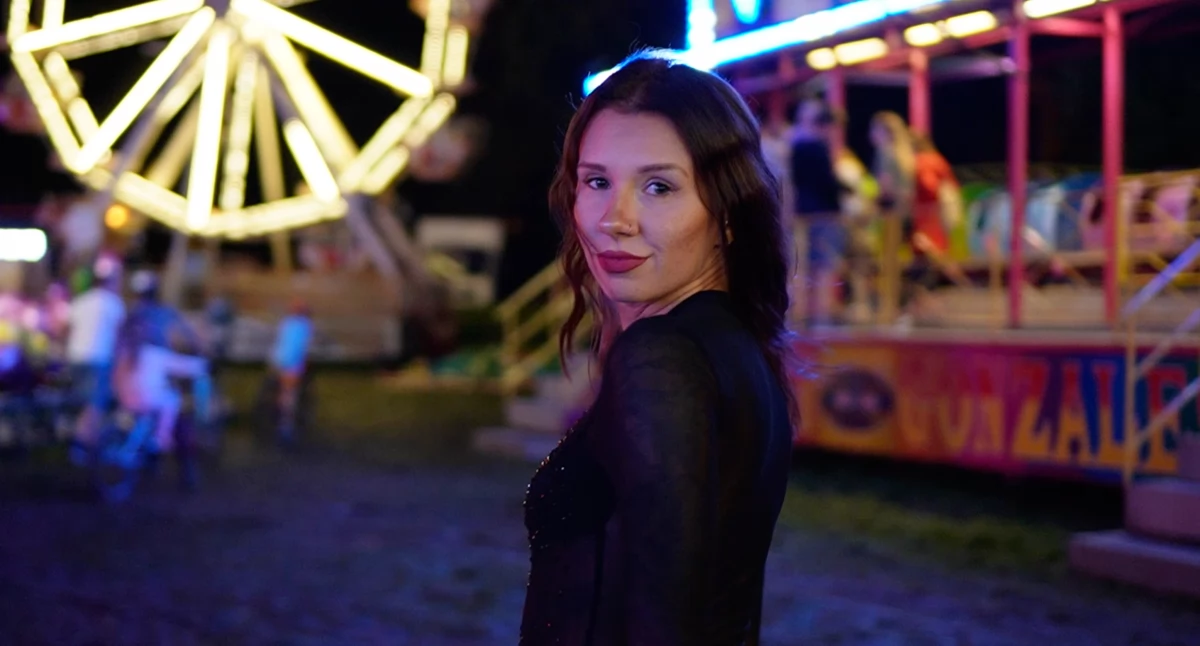 Ludzie, Posłuchajcie Midnight Caliente Premiera utworu Andżeliki Soliło - zdjęcie, fotografia