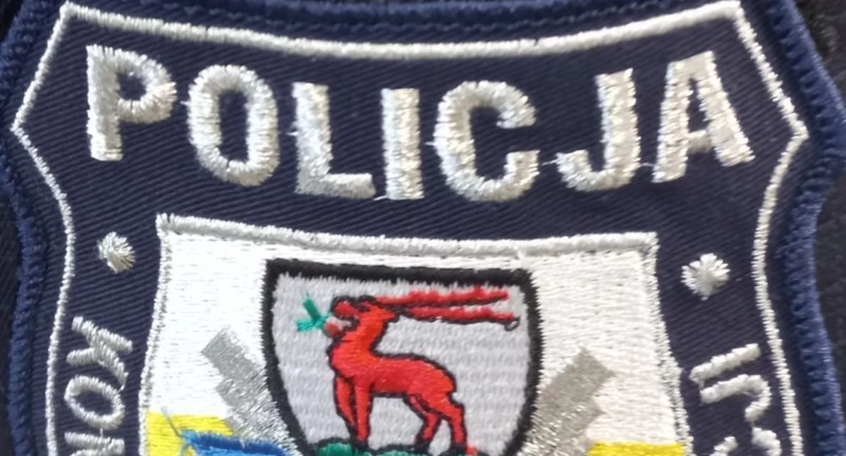 Komunikaty policji, Oszustwo pracownika banku policjanta Mieszkaniec powiatu stracił - zdjęcie, fotografia