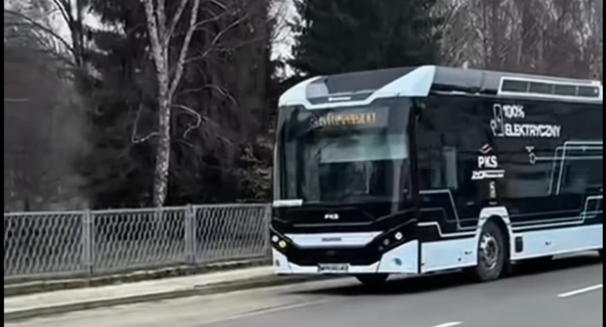 fot. zrzut ekranu / PKS Kamienna Góra