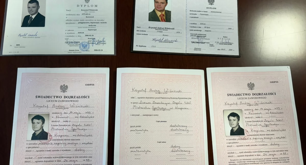 Samorząd, Starosta ujawnia dokumenty dotyczące wykształcenia - zdjęcie, fotografia