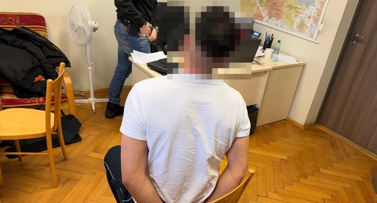 Interwencje, Domowy terror Lubaniu zatrzymanie procedura deportacyjna - zdjęcie, fotografia