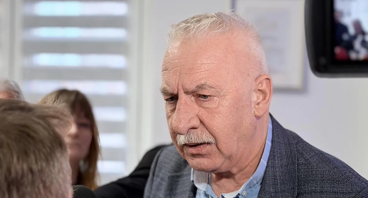 Samorząd, Mirosław Górecki nowym starostą powiatu karkonoskiego - zdjęcie, fotografia