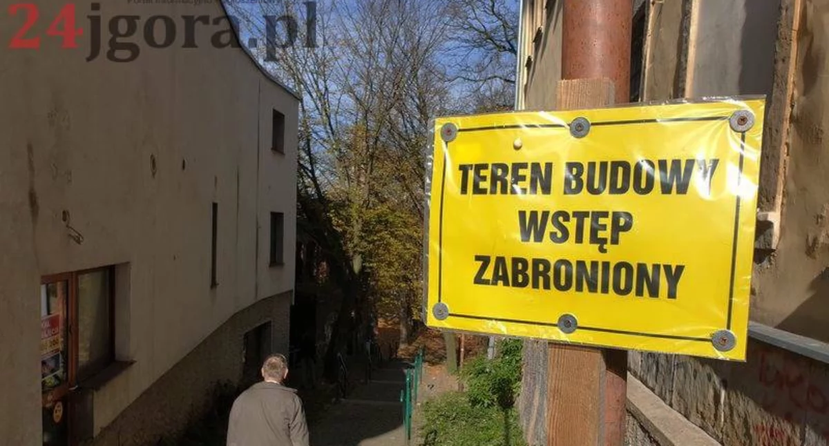 Utrudnienia w ruchu, Przebudowa dróg Jeleniej Górze Mieszkańcy muszą liczyć ograniczeniami - zdjęcie, fotografia