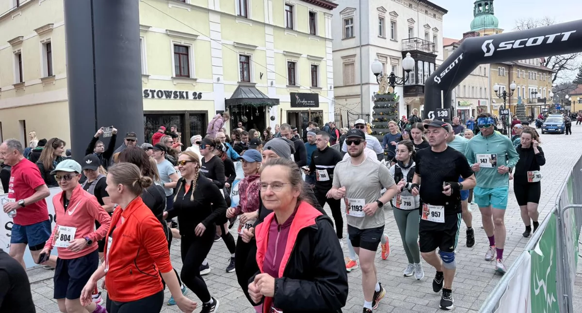 Inne, widokiem Karkonosze Półmaraton Jeleniogórski - zdjęcie, fotografia
