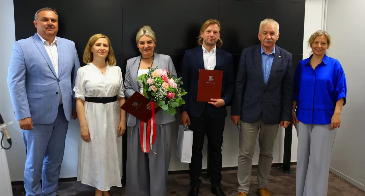 Ludzie, dyrektorzy placówkach Powiatu Karkonoskiego Nominacje odebrane - zdjęcie, fotografia