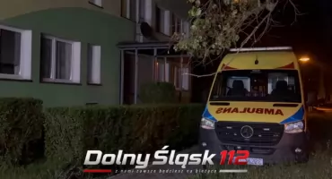 Brak kontaktu z mieszkanką bloku. Konieczna była interwencja służb