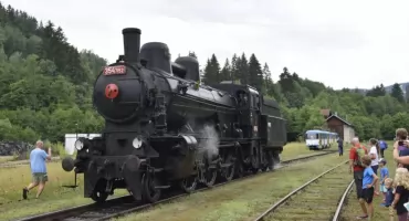 Zobaczcie, jak wygląda prawdziwa kolejowa podróż w czasie (Video)