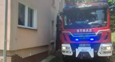 Szklarska Poręba: Czujka czadu uratowała mieszkańców. Niebezpieczne stężenie tlenku węgla w budynku przy ul. Kolejowej