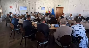 Jerzy Łużniak z absolutorium za wykonanie budżetu. Większość radnych poparła działania miasta