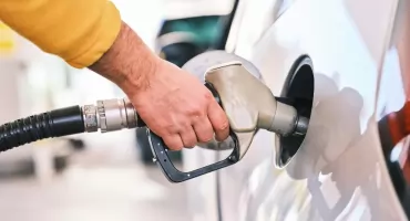 Znów drożej na stacjach. Wakacyjna podróż samochodem może być wyjątkowo kosztowna