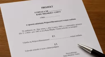 Wotum zaufania w gminach karkonoskich. Tylko dwójka włodarzy bez poparcia radnych.