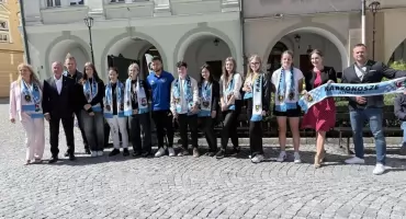 Kobieca piłka rozkwitnie w Jeleniej Górze. Karkonosze uruchamiają nową sekcję