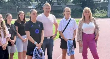Wodnik wspiera rozwój kobiecej piłki nożnej w Karkonoszach